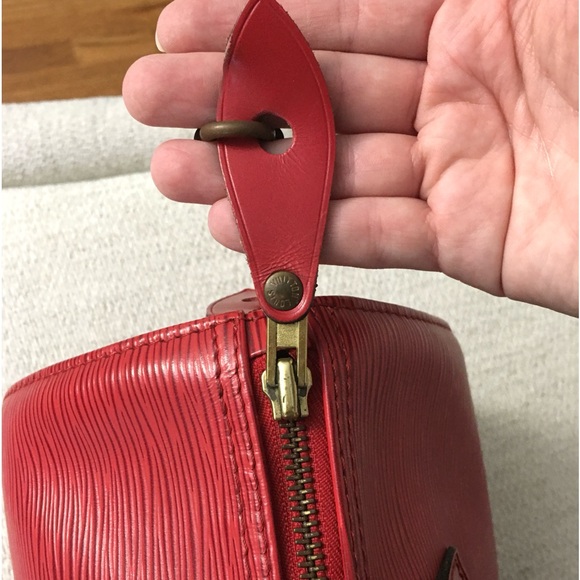 Authentic Louis Vuitton Speedy 25 bag red leather - Picture 16 of 16